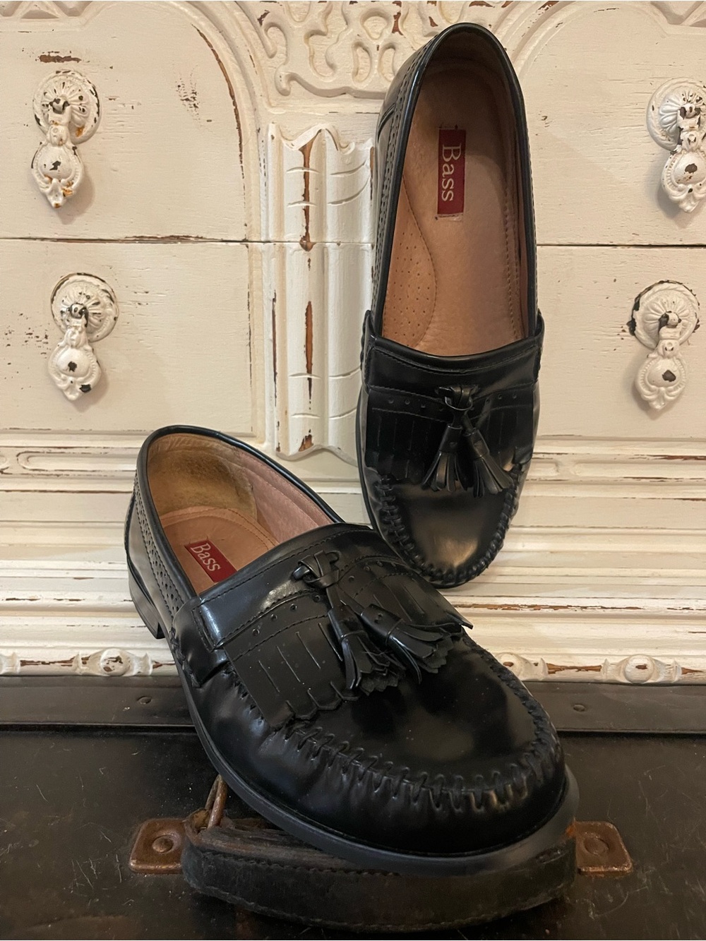 Bass Black Leather Tassel Kiltie Loafers